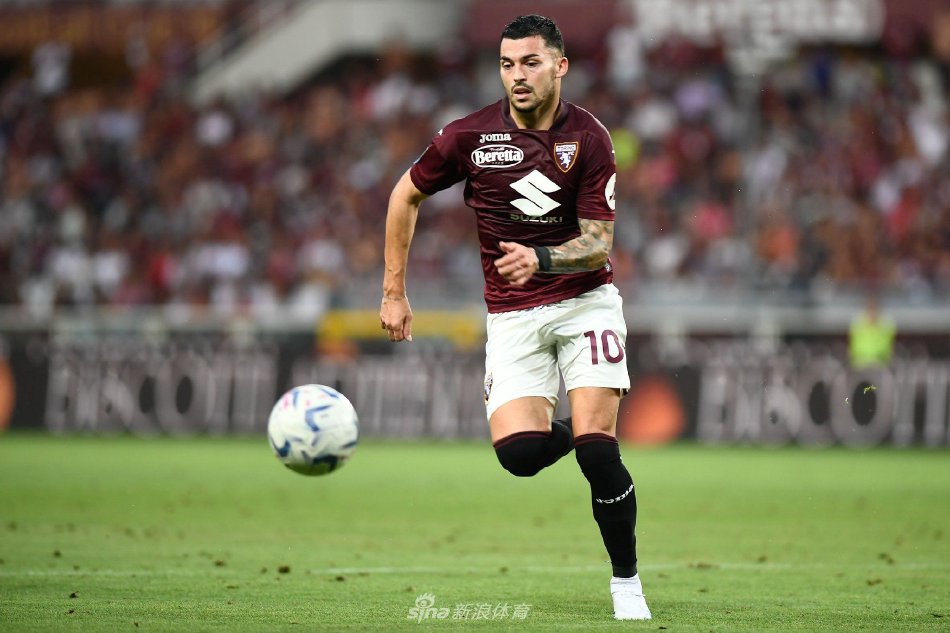 许会注视着 许会注视着